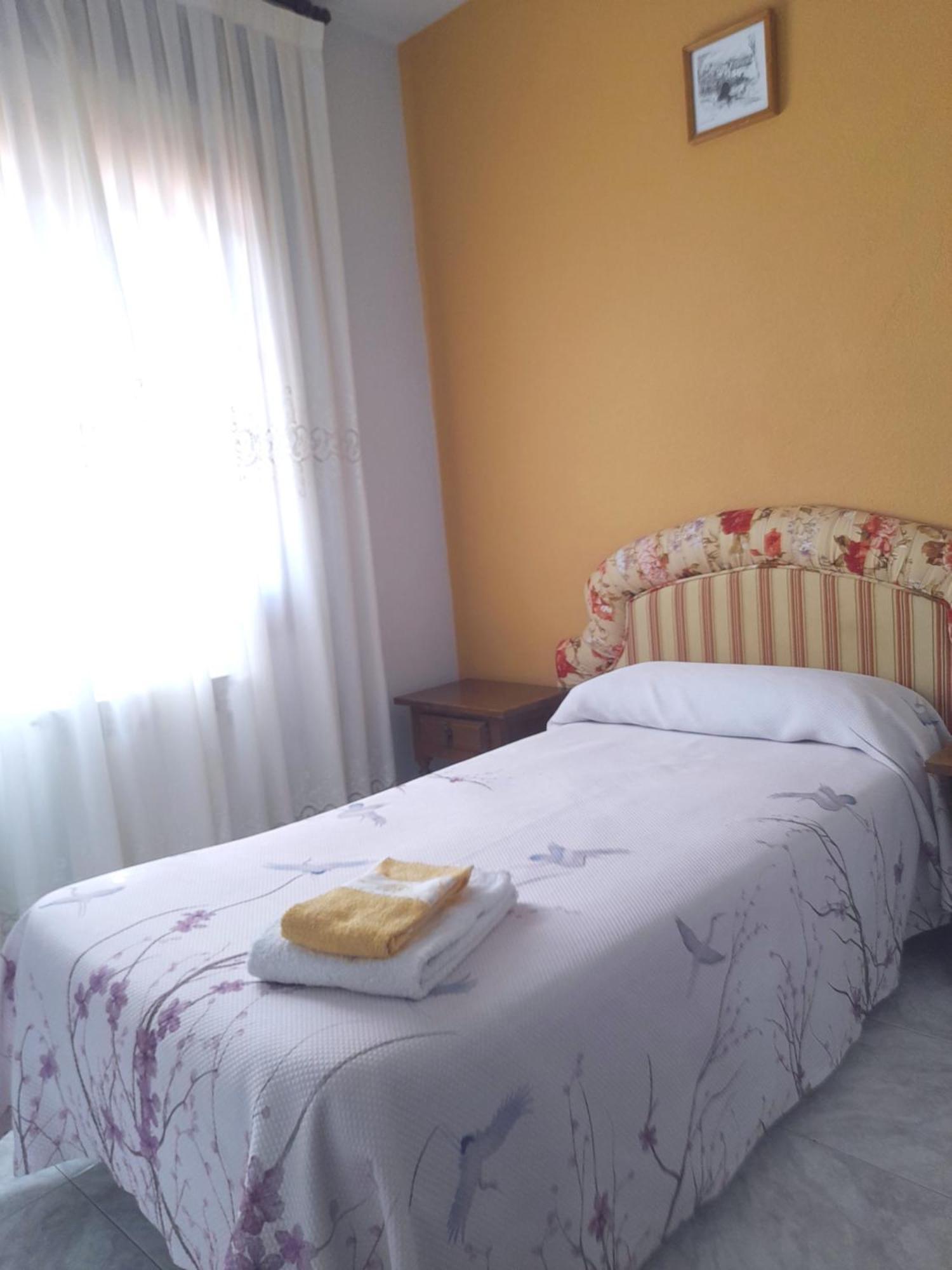 Hostal Restaurante Villa De Sepúlveda Oda fotoğraf