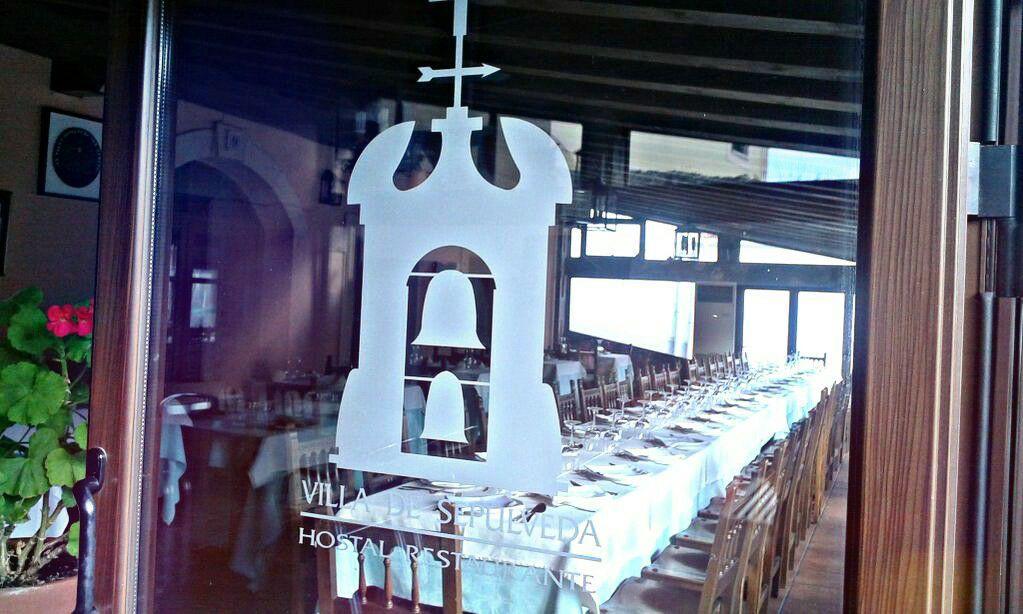 Hostal Restaurante Villa De Sepúlveda Dış mekan fotoğraf